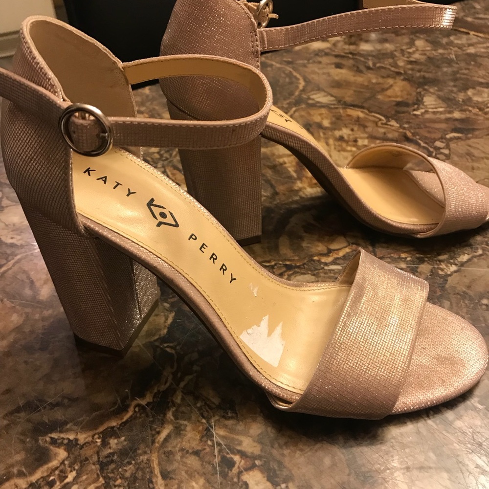 NWT Katy Perry gold sparkle sandal heel 8.5 - Picture 7 of 8